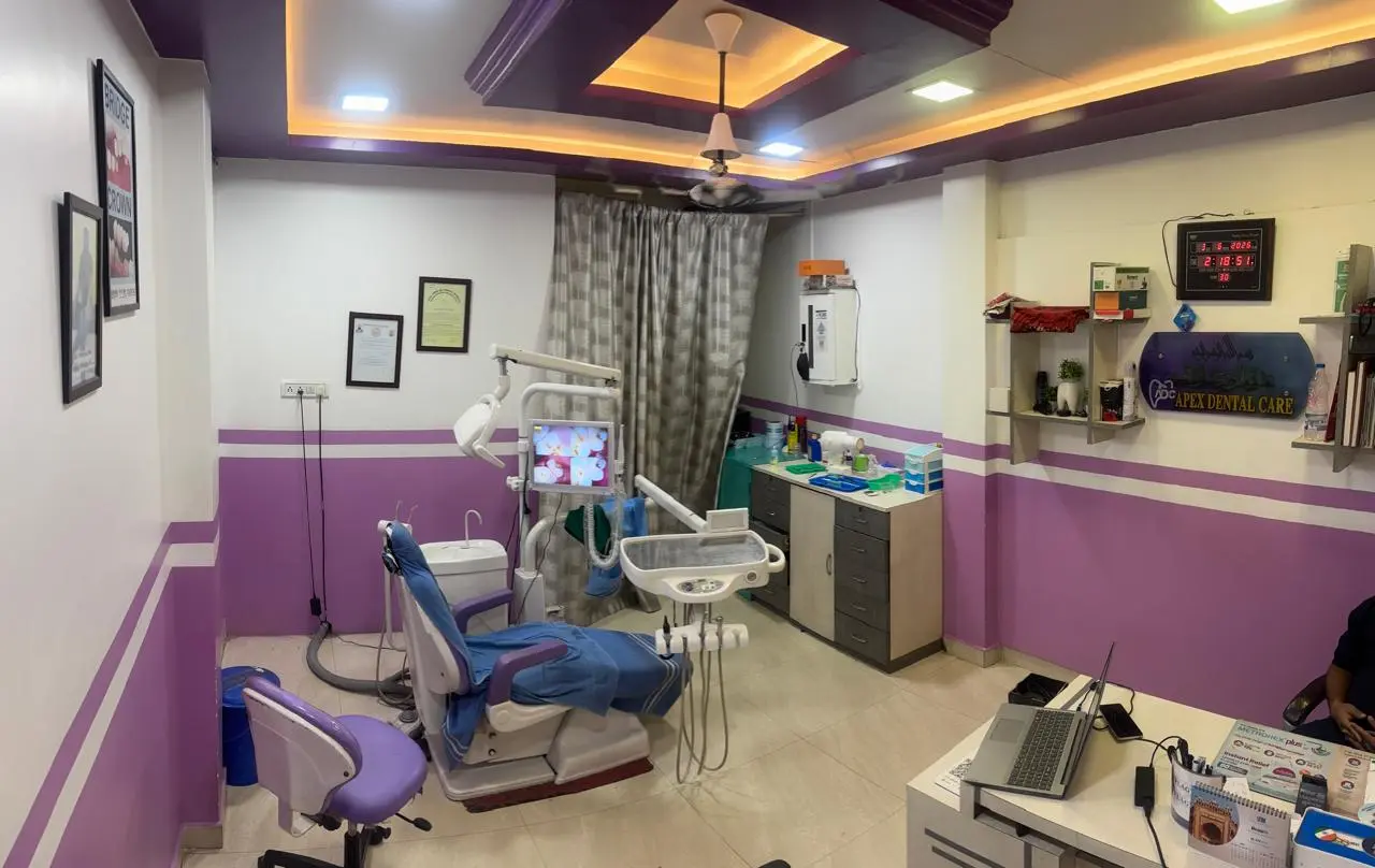 Apex Dental Lounge and Reception desk inside the best dental clinic in Bhadrak